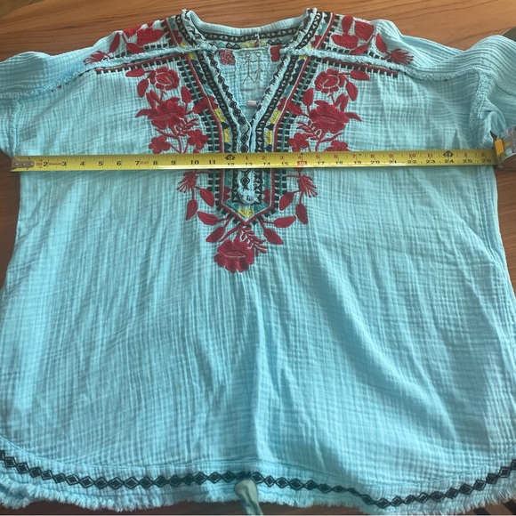 Johnny Was brand embroidered blouse, size L - Picture 5 of 6